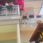 Persefoni 's Hause 1 *