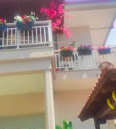 Persefoni 's Hause 1 *