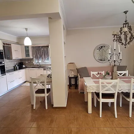 Persefoni 's Hause 1 * Nea Kallikrateia