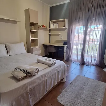 Persefoni 's Hause 1 公寓 Nea Kallikrateia