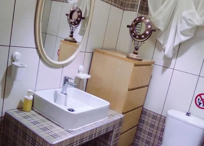 Persefoni 's Hause 1 公寓