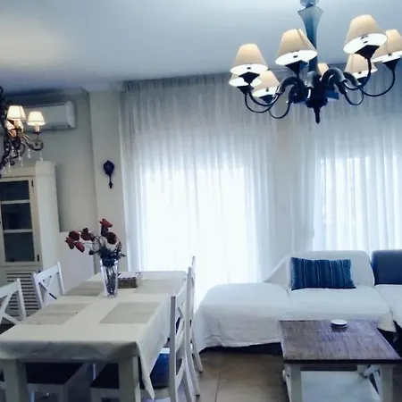 Apartament Persefoni 's Hause 1 *