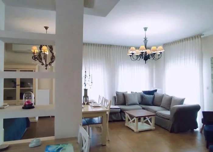 Persefoni 's Hause 1 *